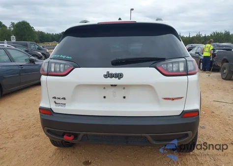 2020 Jeep Cherokee Trailhawk from USA, damaged, VIN 1C4PJMBX8LD517802